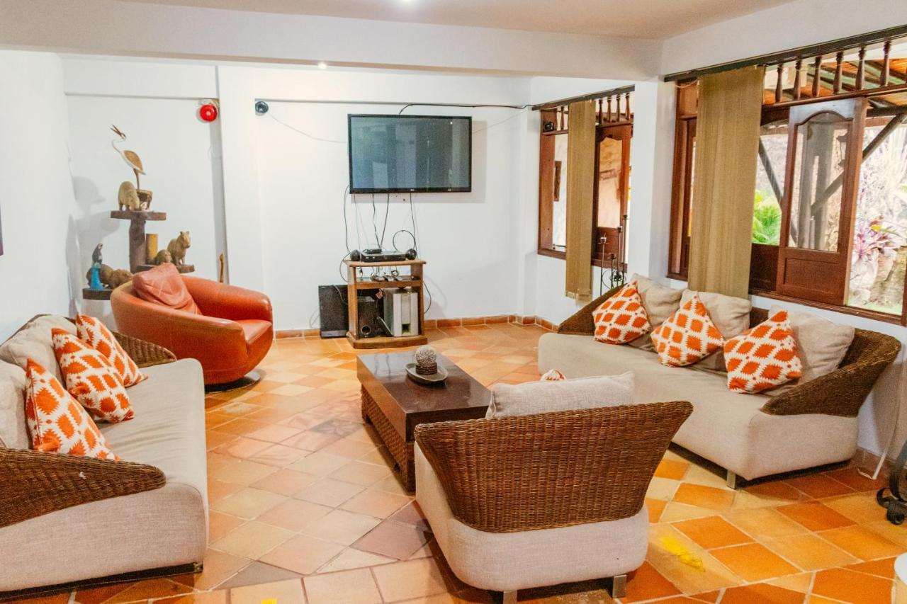 Hotel Casa Baquero El Cairo  Dış mekan fotoğraf